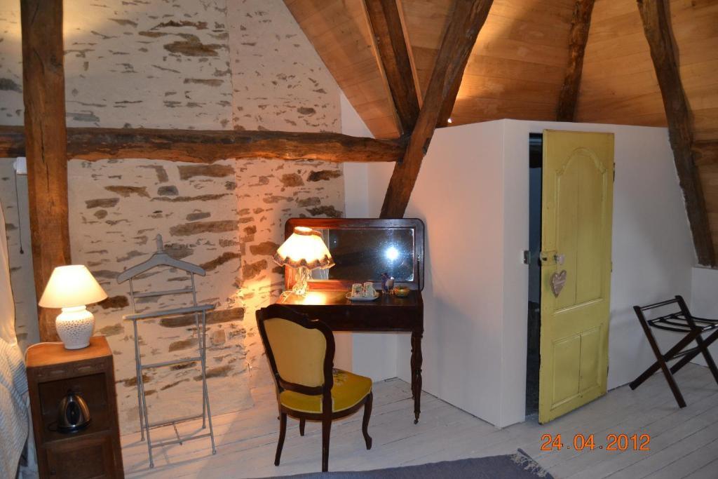 Manoir De Belle-Noe Bed & Breakfast Dol-de-Bretagne Room photo