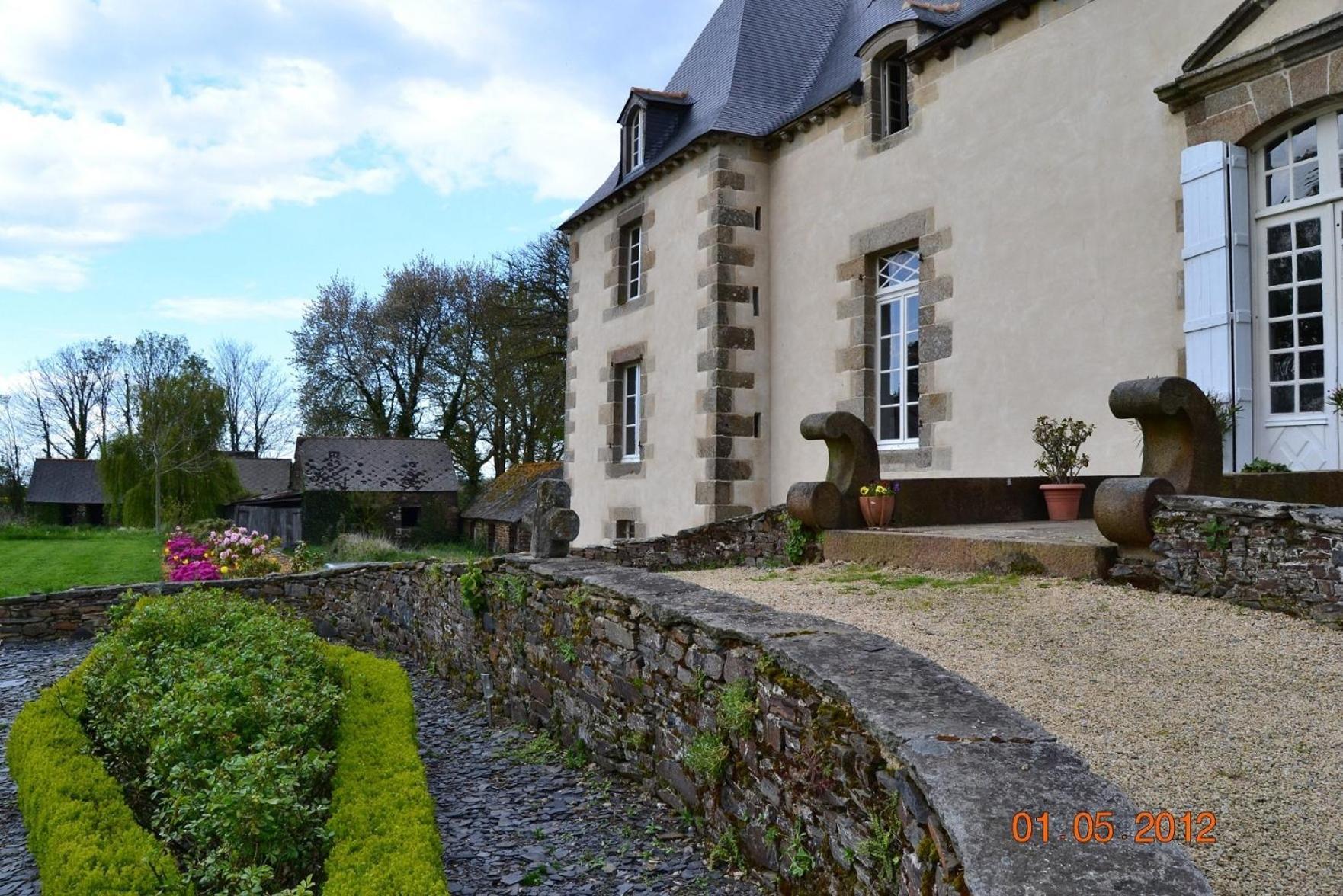 Manoir De Belle-Noe Bed & Breakfast Dol-de-Bretagne Exterior photo